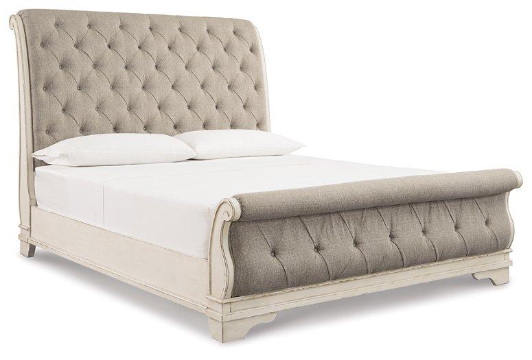Realyn Bedroom Set