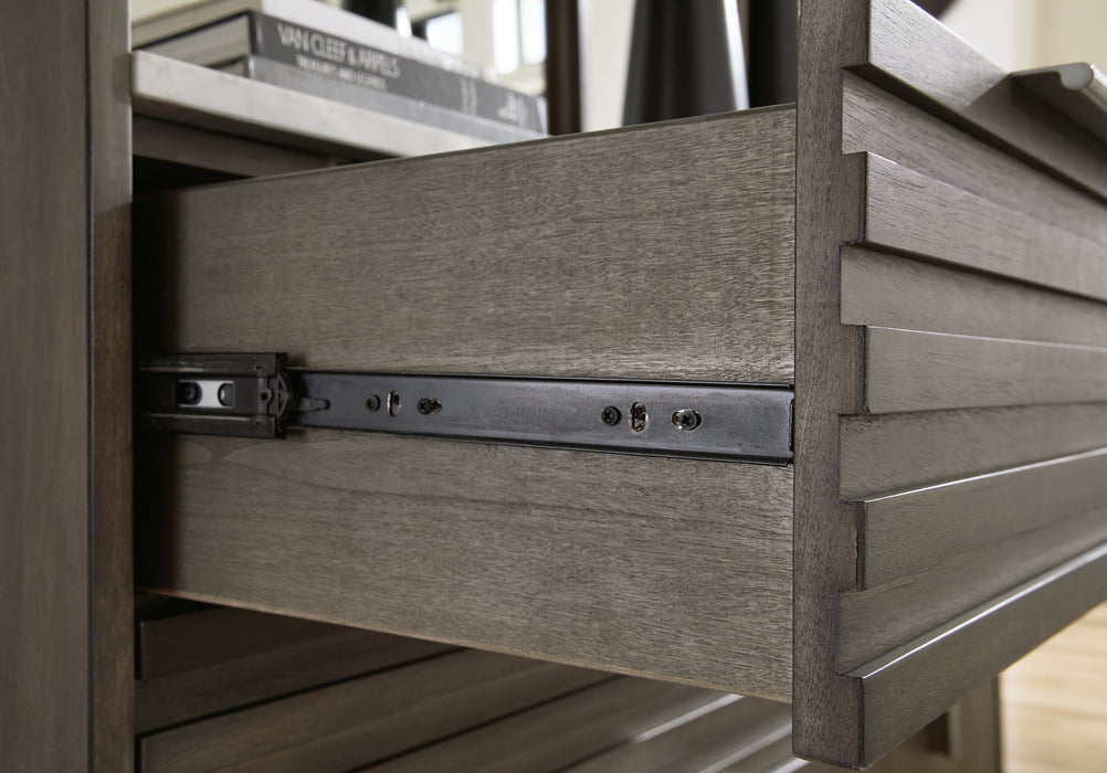 Arkenton Chest of Drawers
