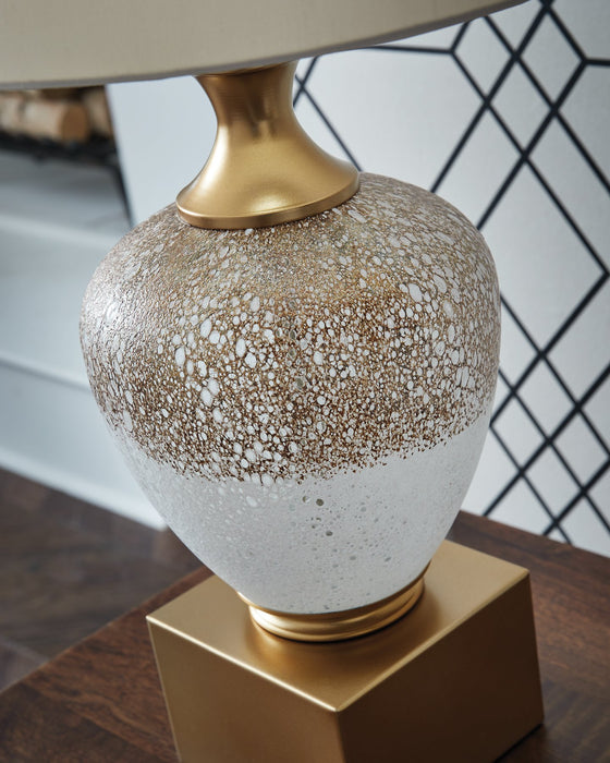 Tavisburg Table Lamp