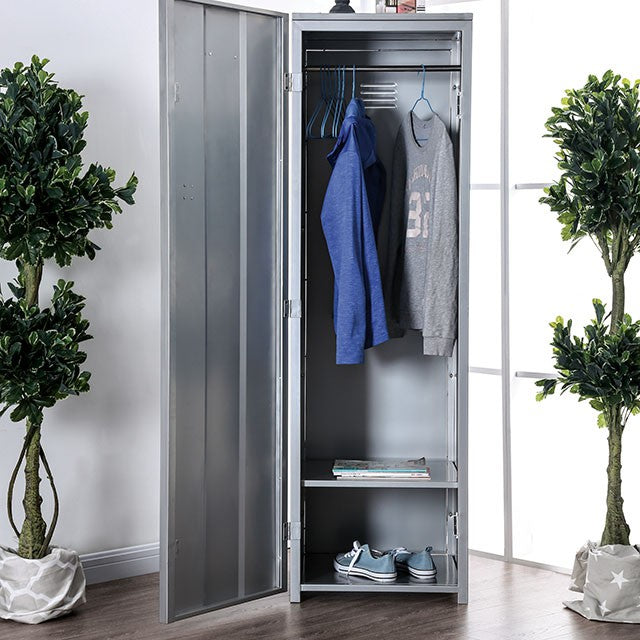 Zaheera Locker