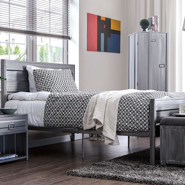 Mccredmond Queen Bed