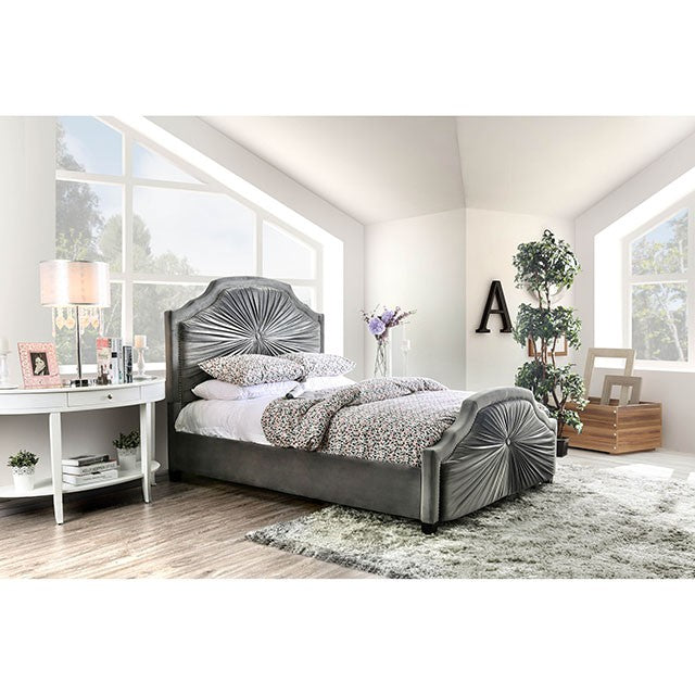 Coraline E.King Bed