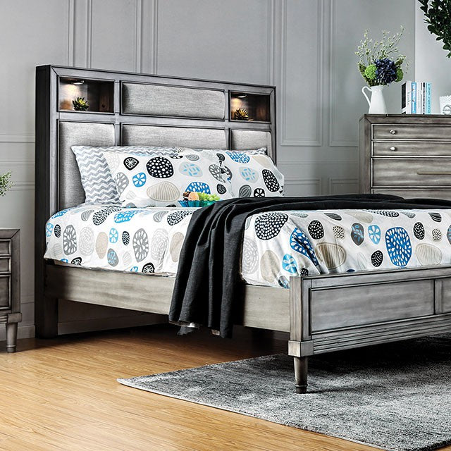 Daphne Bed